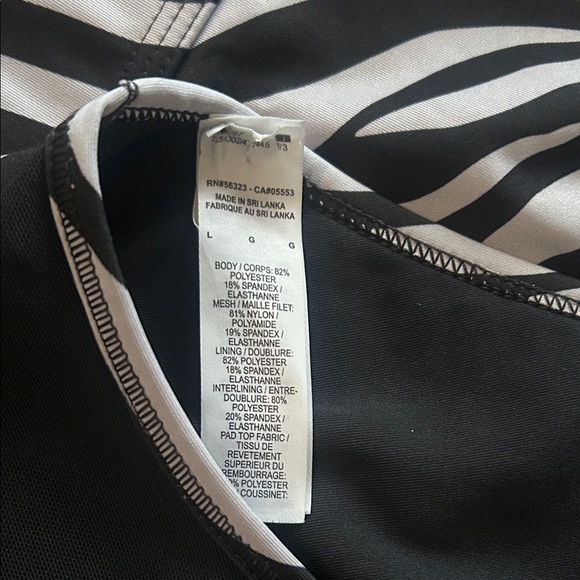 Nike Black and White Zebra Print Sports Bra - Picture 2 of 3